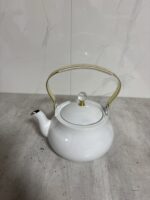 ⁦קנקן אמייל 1.5 ליטר עם ידית נחושת⁩ – תמונה ⁦2⁩